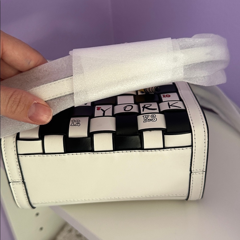 Nwt Kate spade wordplay crossword puzzle mini manhattan bag - Picture 8 of 10